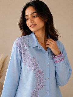 BLUE BLOCK PRINT SHIRT detail 2