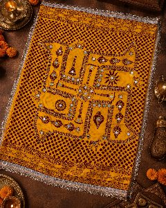 RANGYALI PICHORA MIRROR HAND EMBROIDERY detail 3